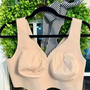 Evelyn & Bobbie Evelyn Bra XL NWT